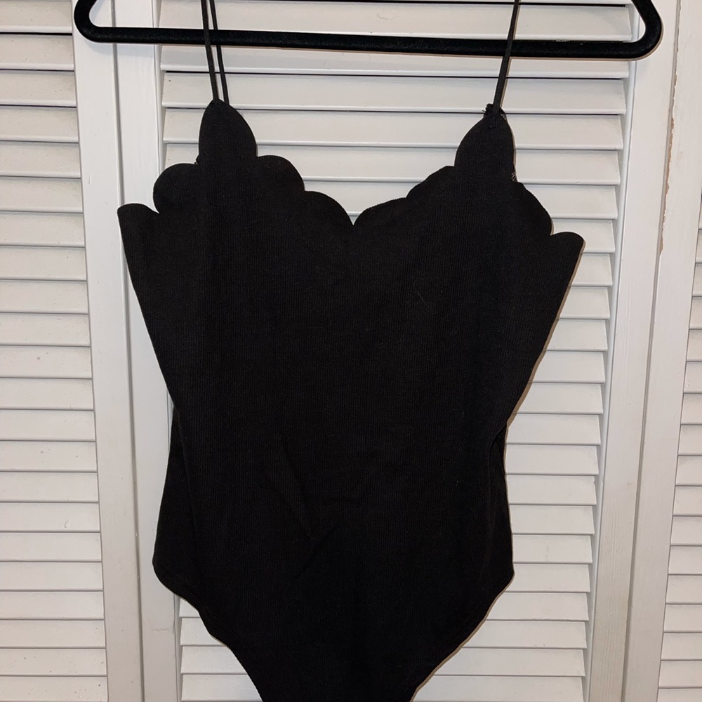 Black tank top bodysuit with great detail!